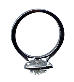 Bague en or blanc 18 carats, diamant central 1,10 carat - Castafiore