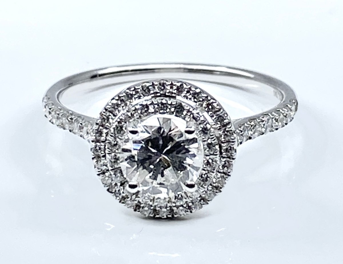 Bague en or blanc 18 carats , diamant couleur G - Castafiore
