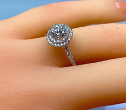 Bague en or blanc 18 carats , diamant couleur G - Castafiore