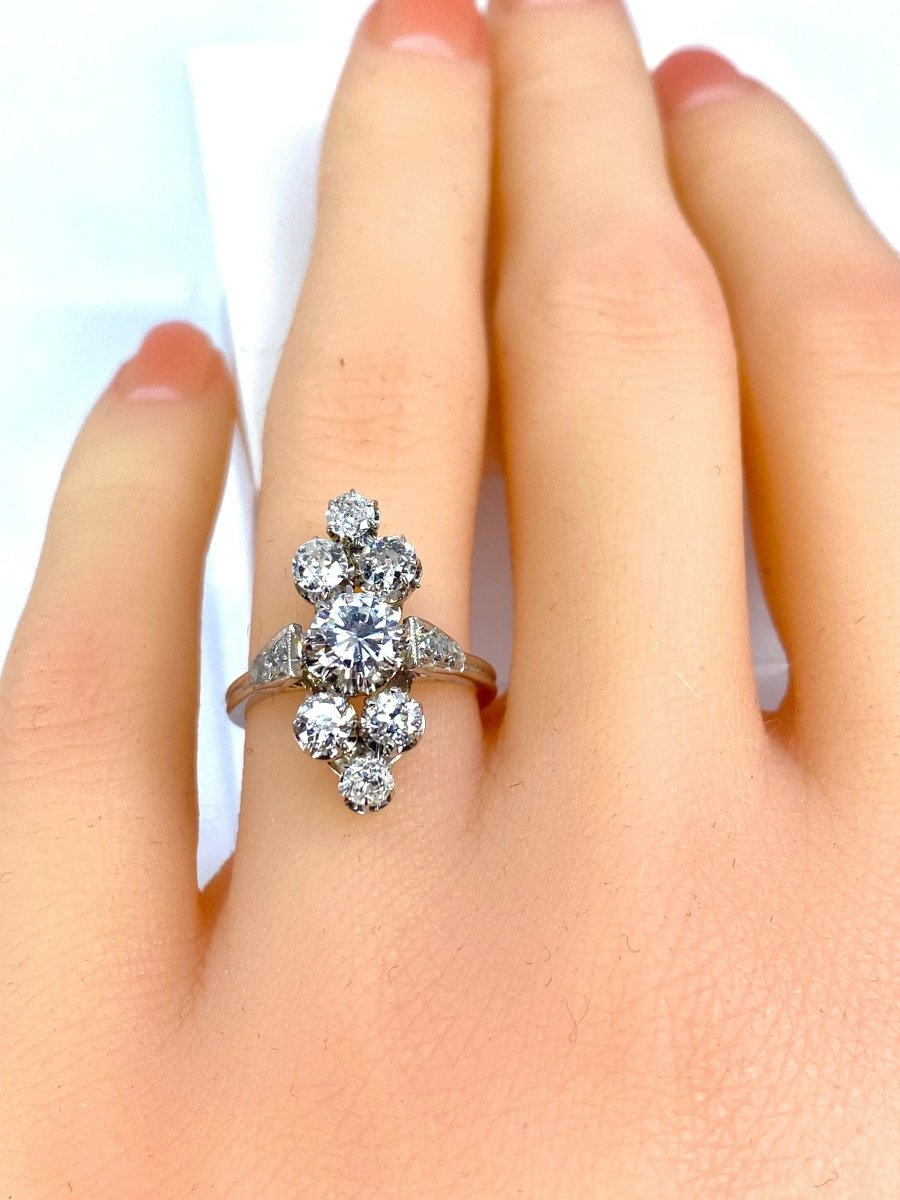 Bague en or blanc 18 carats en diamants - Castafiore