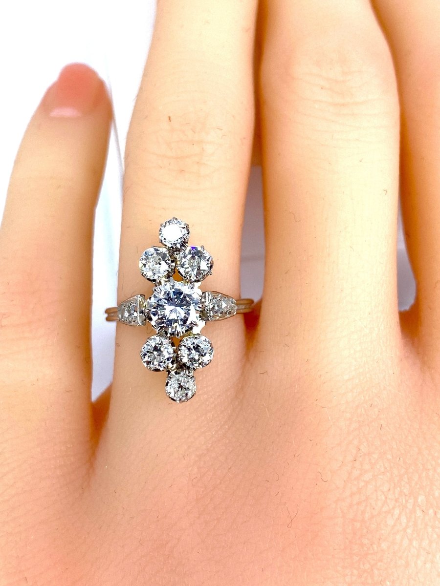 Bague en or blanc 18 carats en diamants - Castafiore