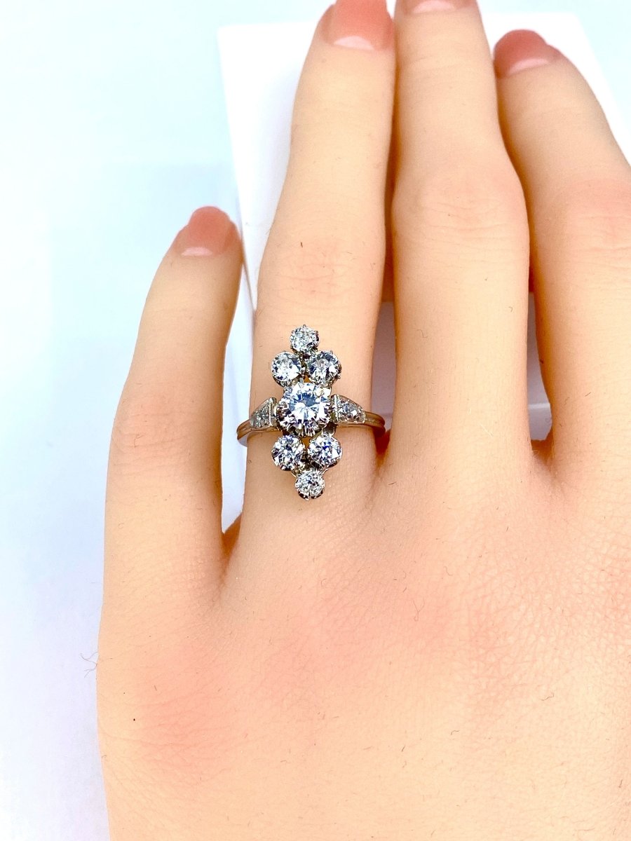 Bague en or blanc 18 carats en diamants - Castafiore