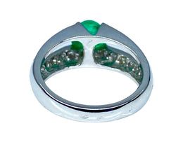 Bague en or blanc 18 carats en émeraude cabochon et diamants - Castafiore