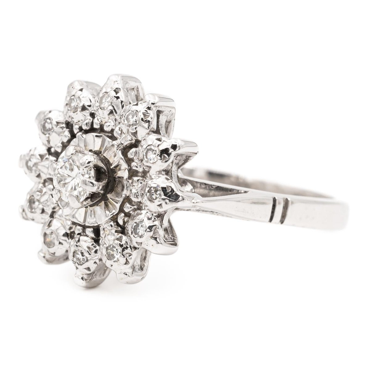 Bague en or blanc et diamants - Castafiore