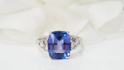 Bague en or blanc Tanzanite et diamants - Castafiore