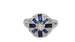 Bague en or gris, saphirs baguettes et diamants - Castafiore