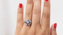 Bague en or gris, saphirs baguettes et diamants - Castafiore