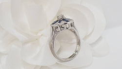 Bague en or gris, saphirs baguettes et diamants - Castafiore