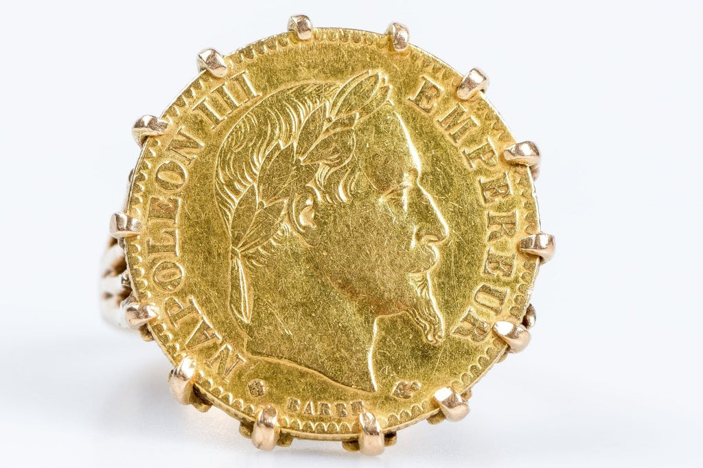 Bague en or jaune 18 carats ornée d'un Napoléon d'or de 10 Francs datant de 1868 - Castafiore
