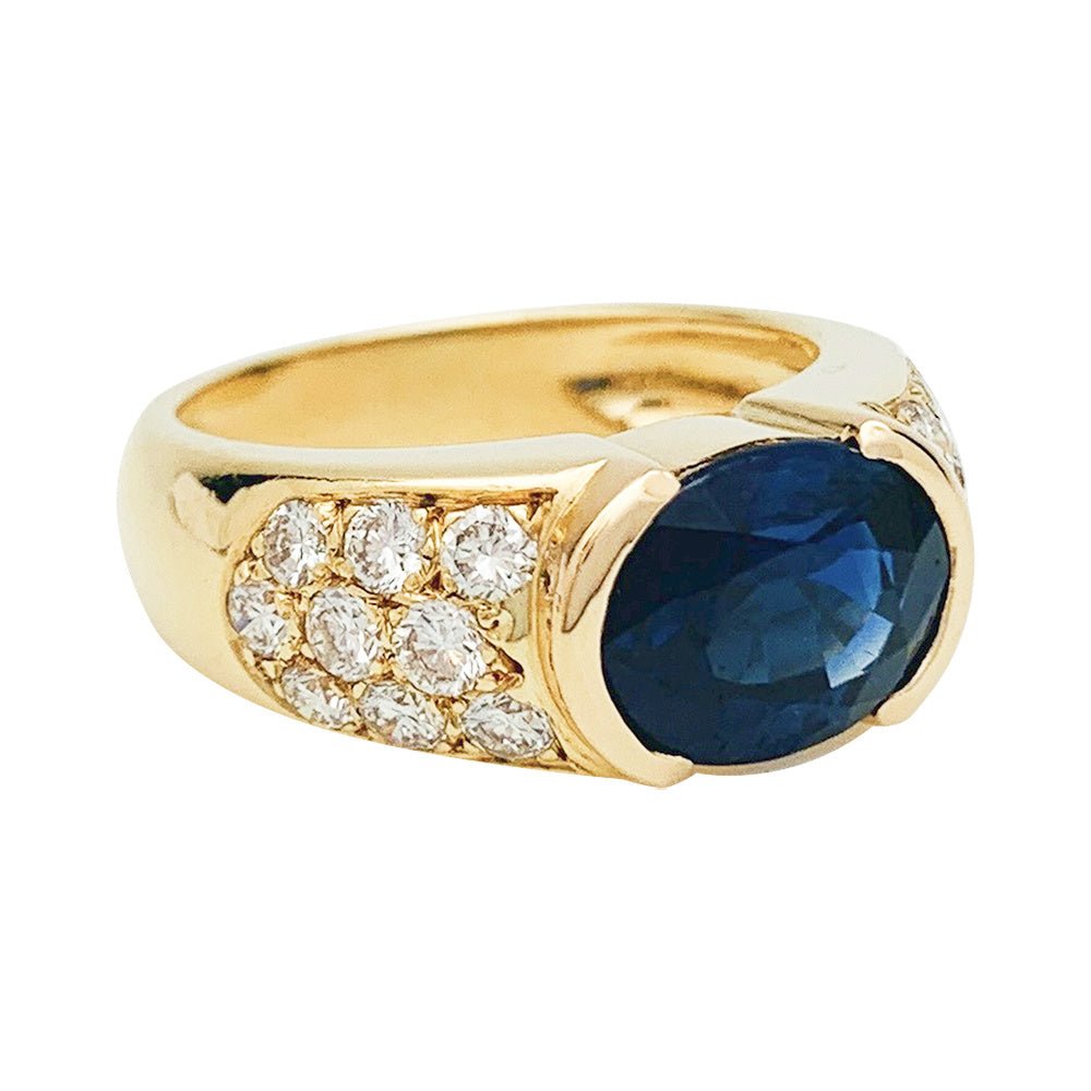 Bague en or jaune, diamants et saphir - Castafiore