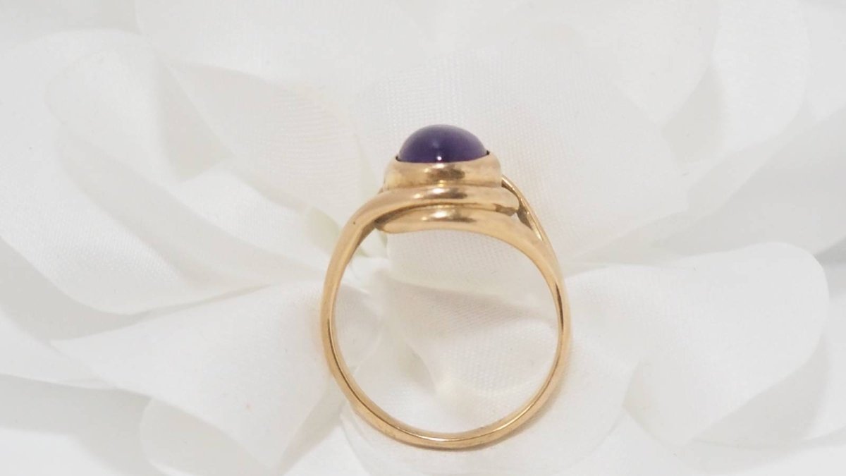 Bague en or jaune et améthyste - Castafiore