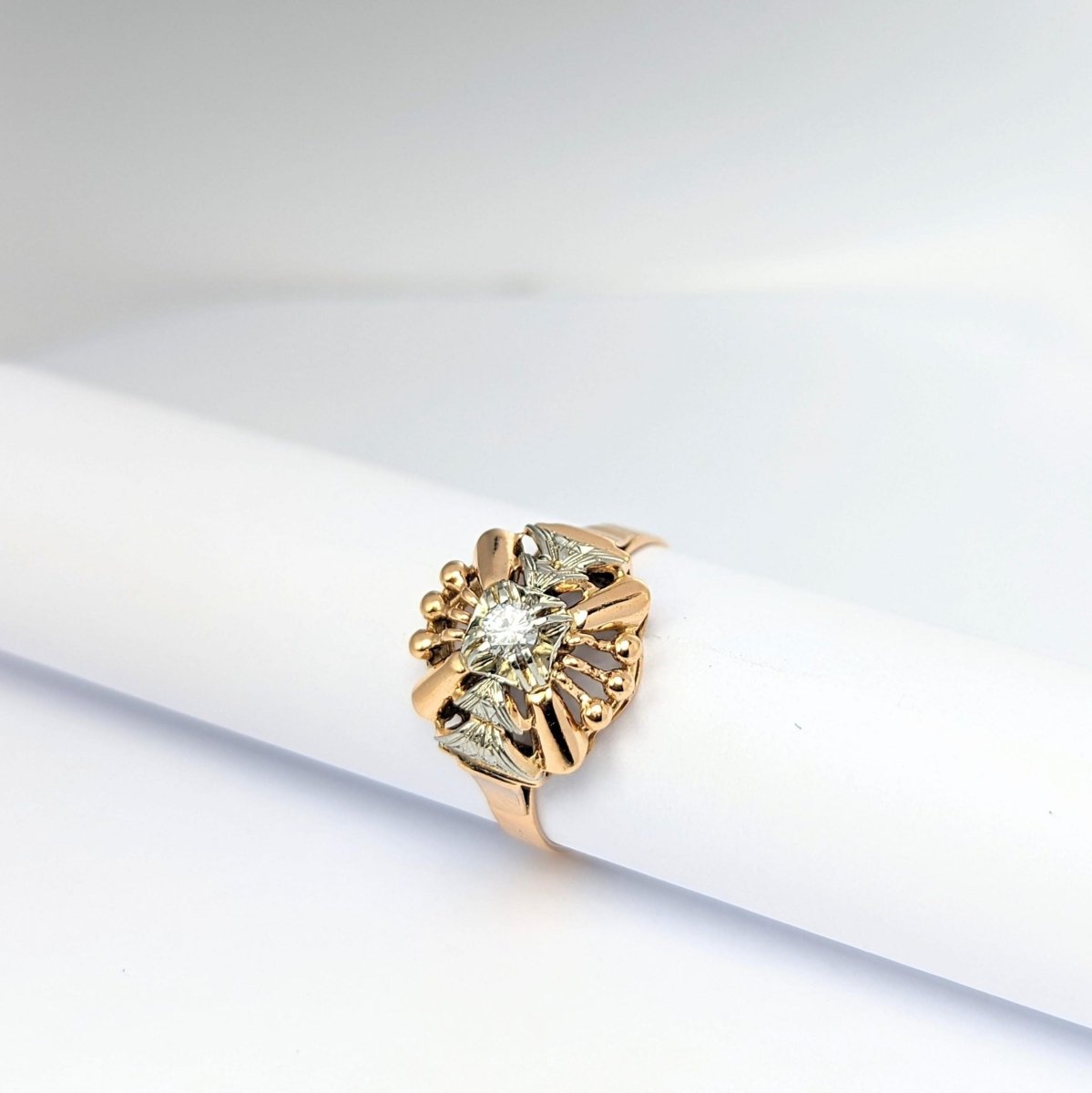 Bague en or jaune et diamant - Castafiore