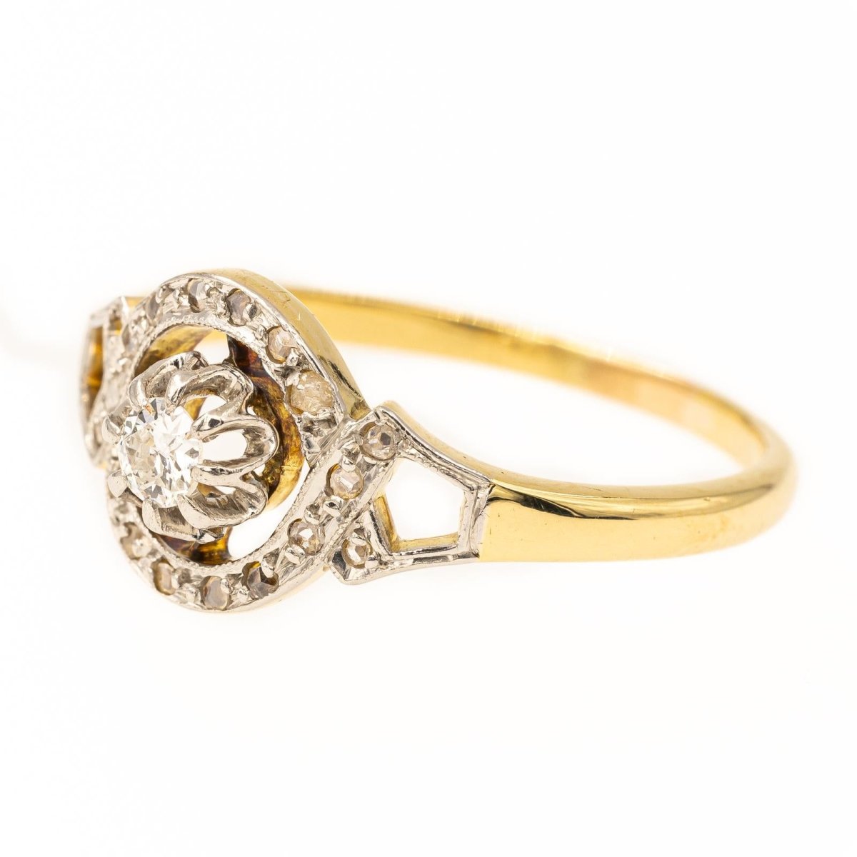 Bague en or jaune et diamants - Castafiore