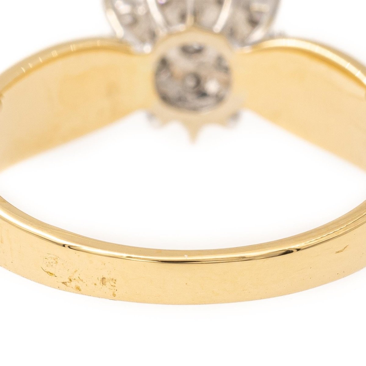 Bague en or jaune et diamants - Castafiore