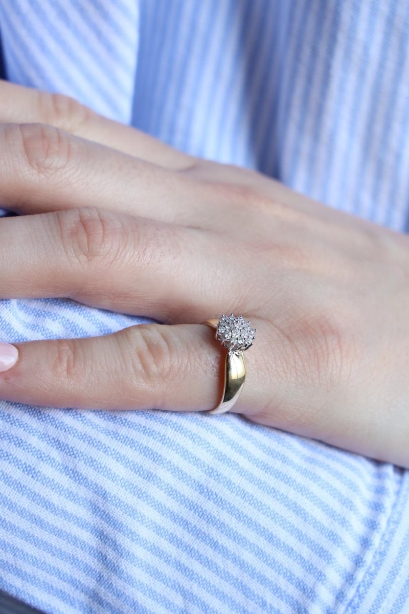 Bague en or jaune et diamants - Castafiore