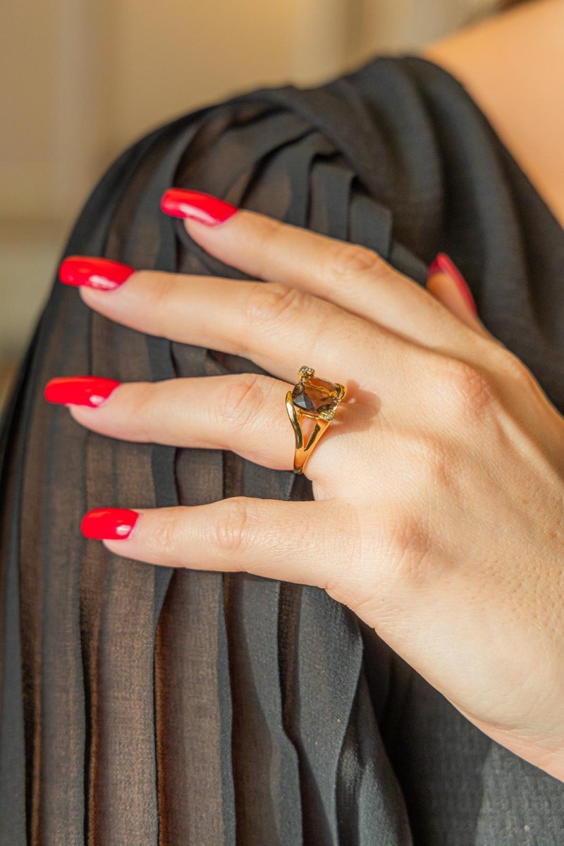 Bague en or jaune et quartz - Castafiore