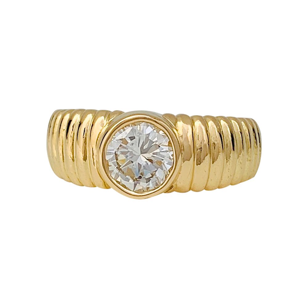 Bague en or jaune godronné et diamant - Castafiore