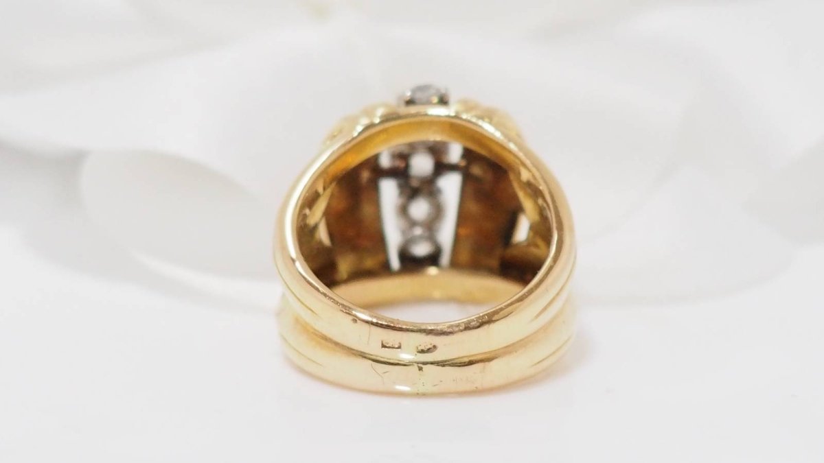 Bague en or jaune, platine et diamants - Castafiore