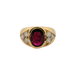 Bague en or jaune, rubis et diamants - Castafiore
