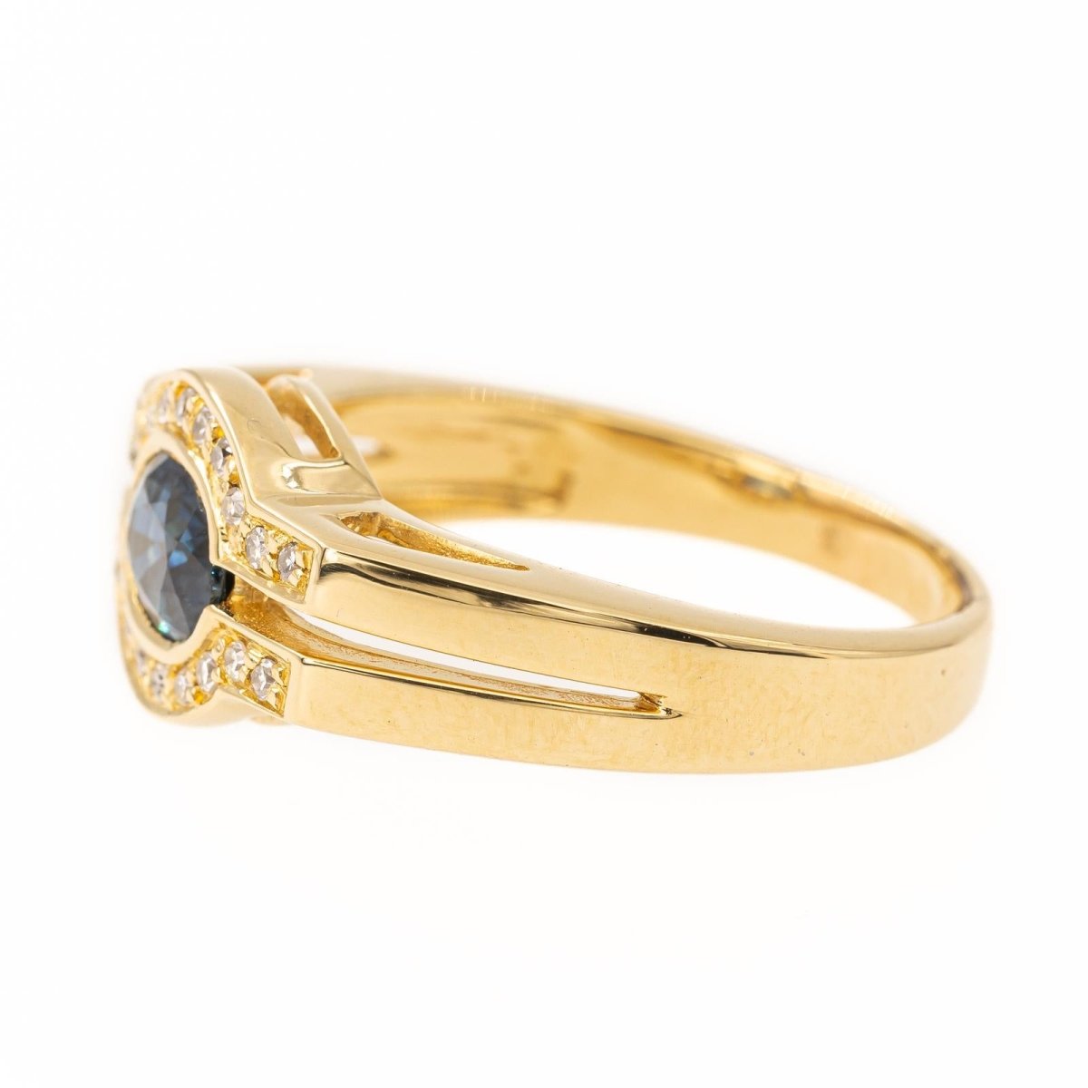Bague en or jaune, saphir et diamants - Castafiore