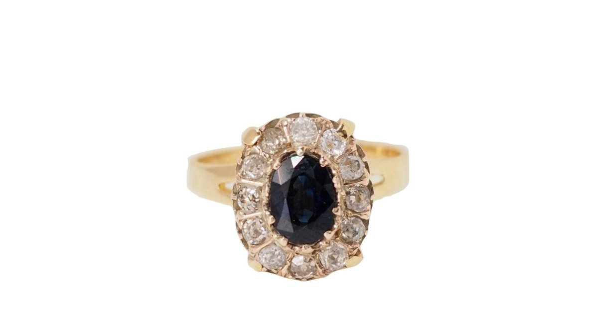 Bague en or jaune, saphir et diamants - Castafiore