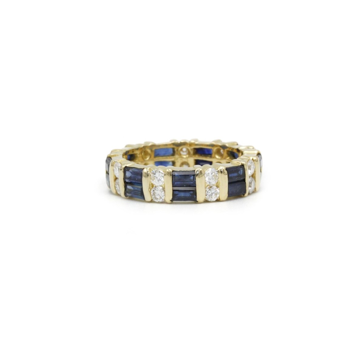 Bague en or jaune, saphirs et diamants - Castafiore