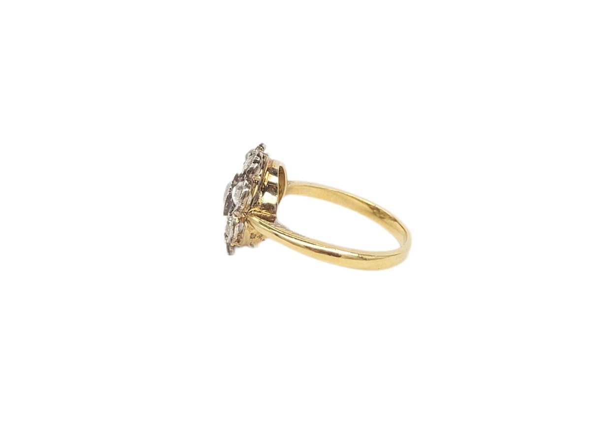 Bague Entourage en or jaune, platine et diamants - Castafiore