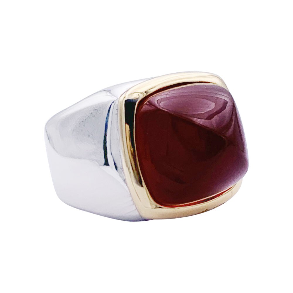 Bague FRED "Pain de Sucre" en or jaune, or blanc et cornaline - Castafiore