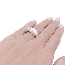 Bague Fred, "Success", en or blanc et diamants. - Castafiore