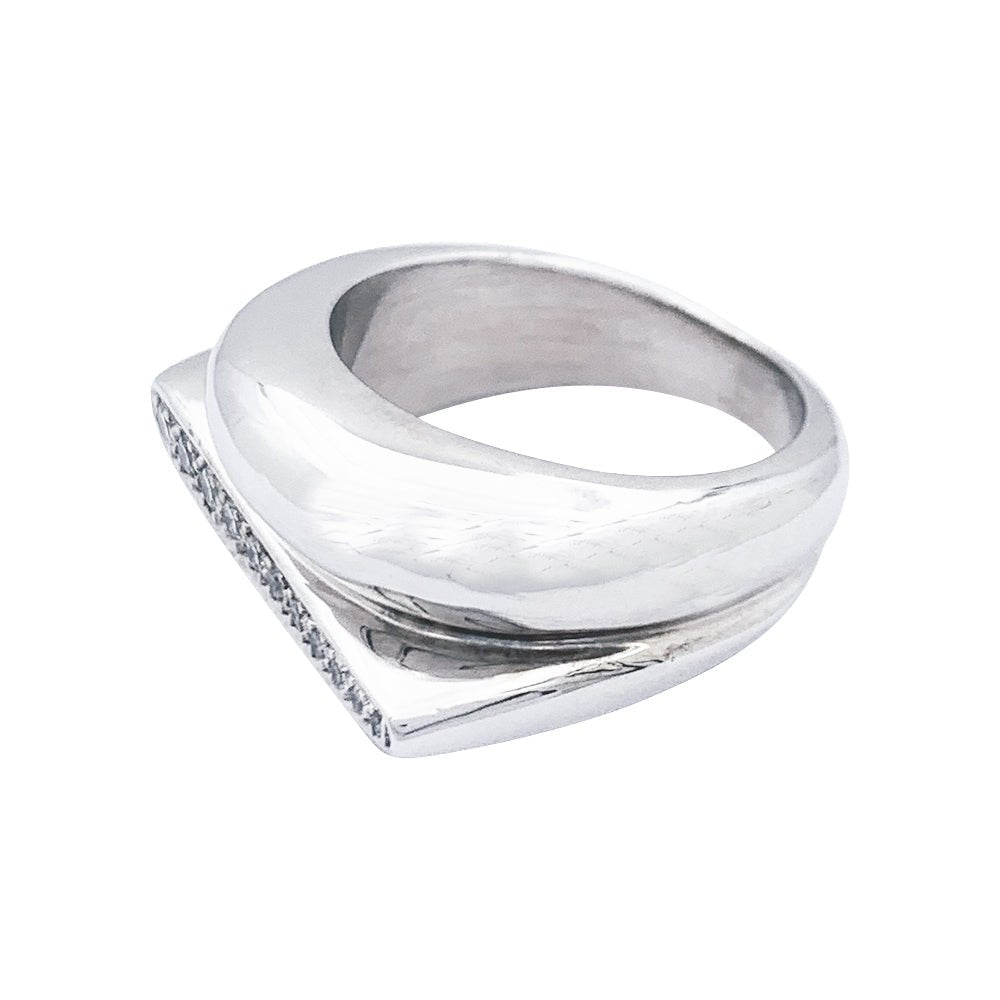 Bague Fred, "Success", en or blanc et diamants. - Castafiore