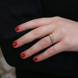 Bague jarretière en or et diamants taille ancienne - Castafiore