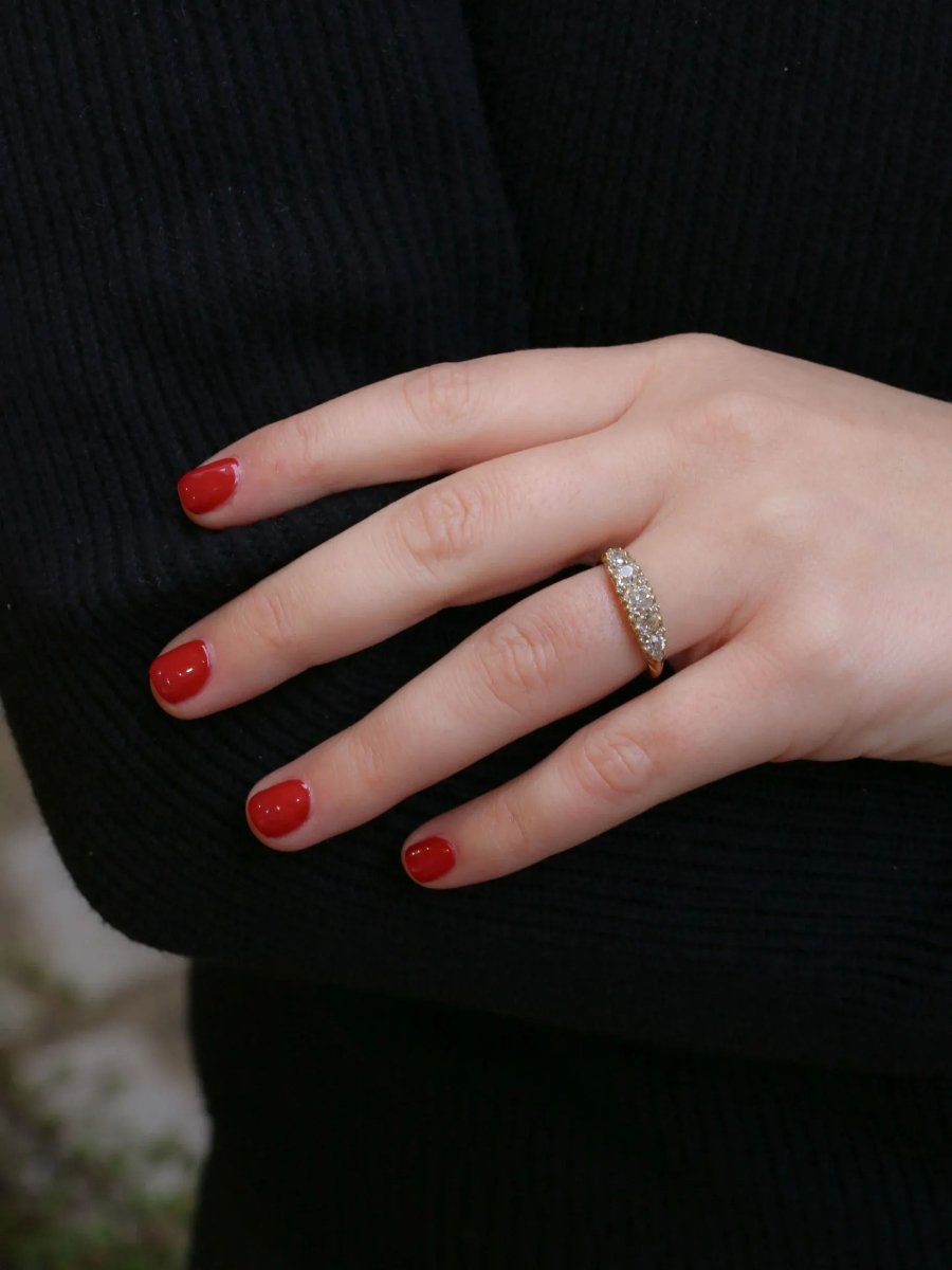 Bague jarretière en or et diamants taille ancienne - Castafiore