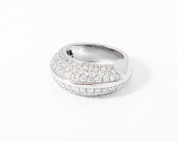 Bague jonc en or gris entièrement pavée de diamant - Castafiore