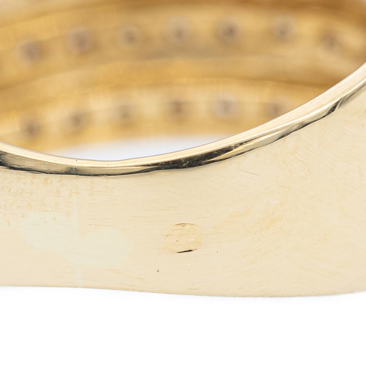 Bague Jonc en or jaune et diamants - Castafiore