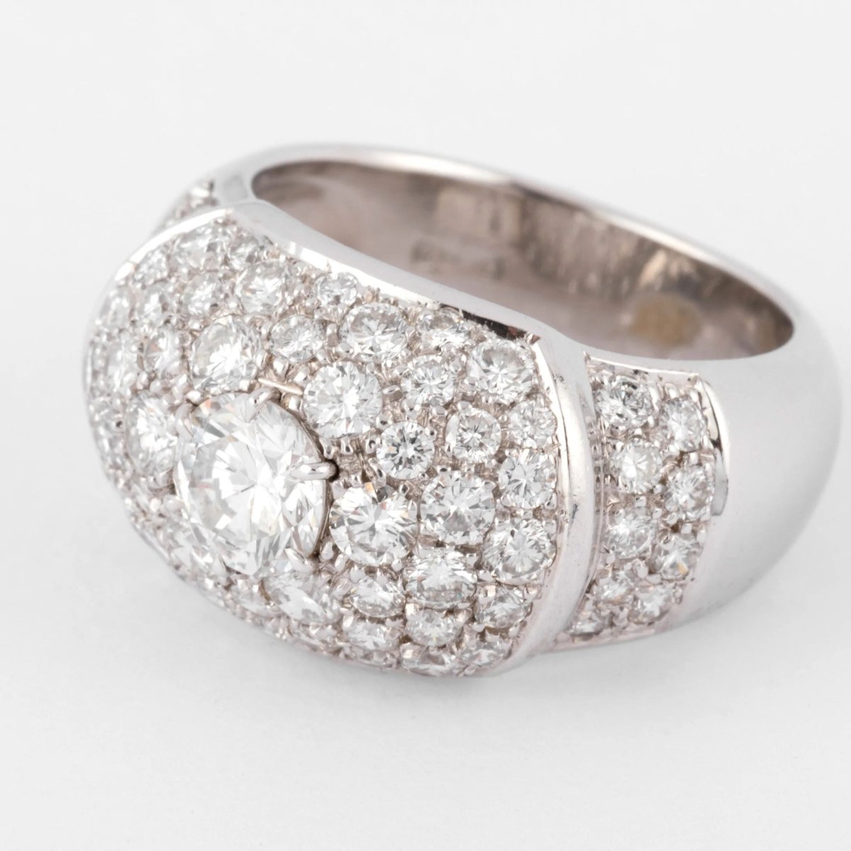 Bague jonc pavée de diamant de diamant - Castafiore