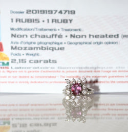 Bague Marguerite en or blanc et en diamants et rubis - Castafiore