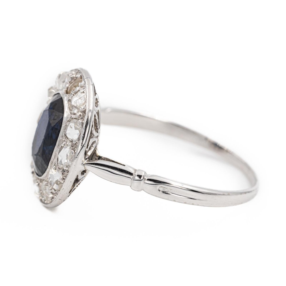 Bague Marguerite en or blanc et saphir - Castafiore