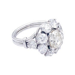 Bague Marguerite en platine et diamants - Castafiore