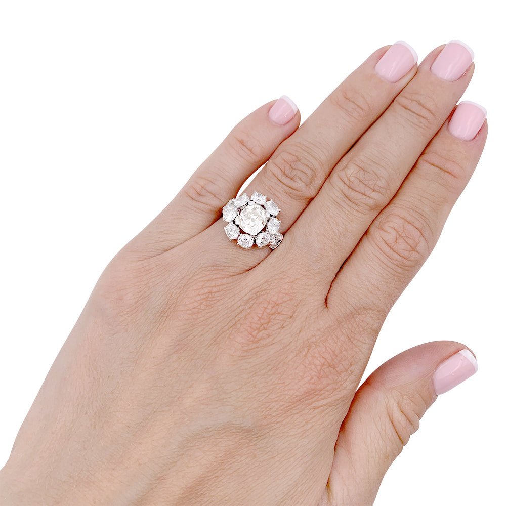 Bague Marguerite en platine et diamants - Castafiore