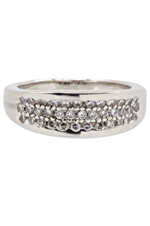 BAGUE MODERNE PAVAGE DIAMANTS - Castafiore