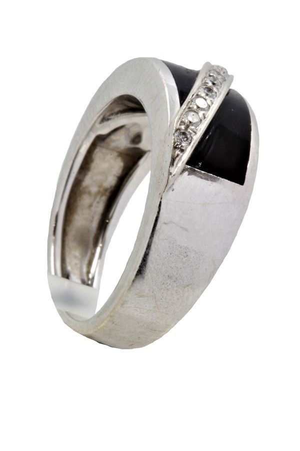 BAGUE ONYX ET DIAMANTS - Castafiore