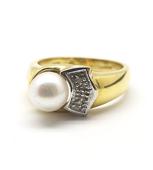 Bague - Or. Diamants et Perle - Castafiore