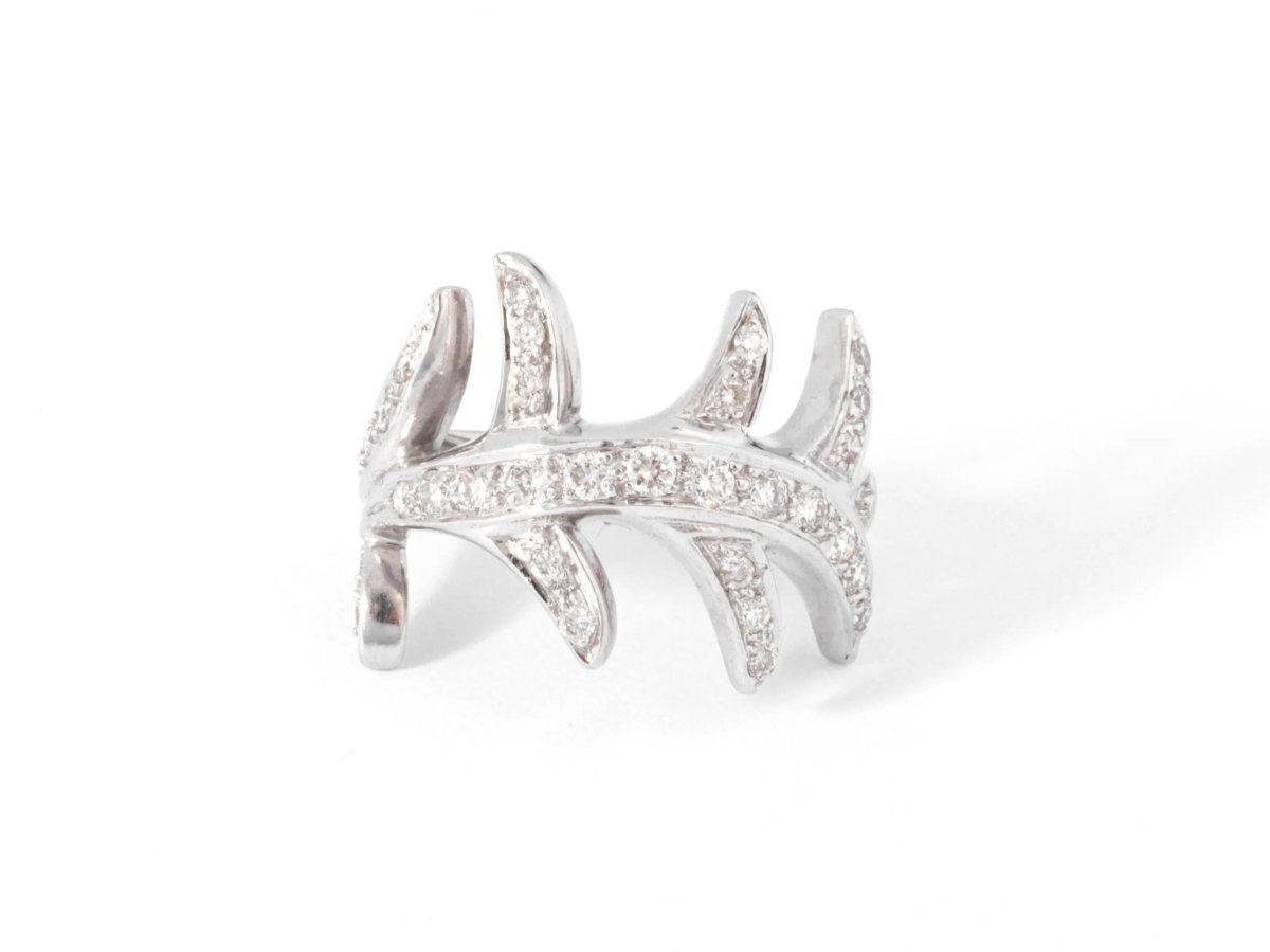 Bague or gris feuillages en diamant - Castafiore