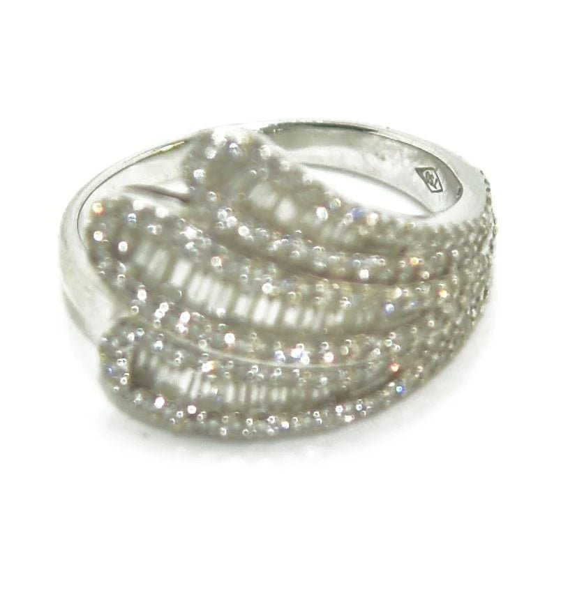 Bague or gris moderne diamant baguette - Castafiore