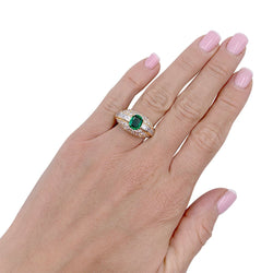 Bague or jaune, émeraude et pavage diamants - Castafiore