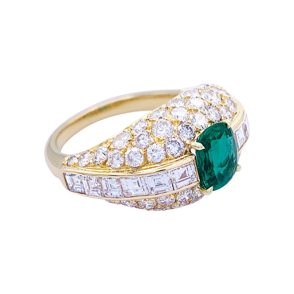 Bague or jaune, émeraude et pavage diamants - Castafiore