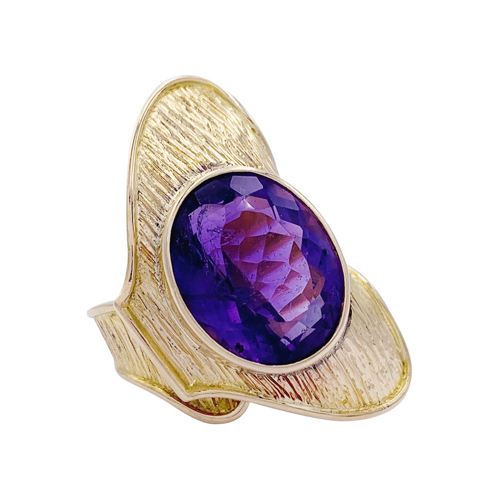 Bague or jaune et améthyste - Castafiore
