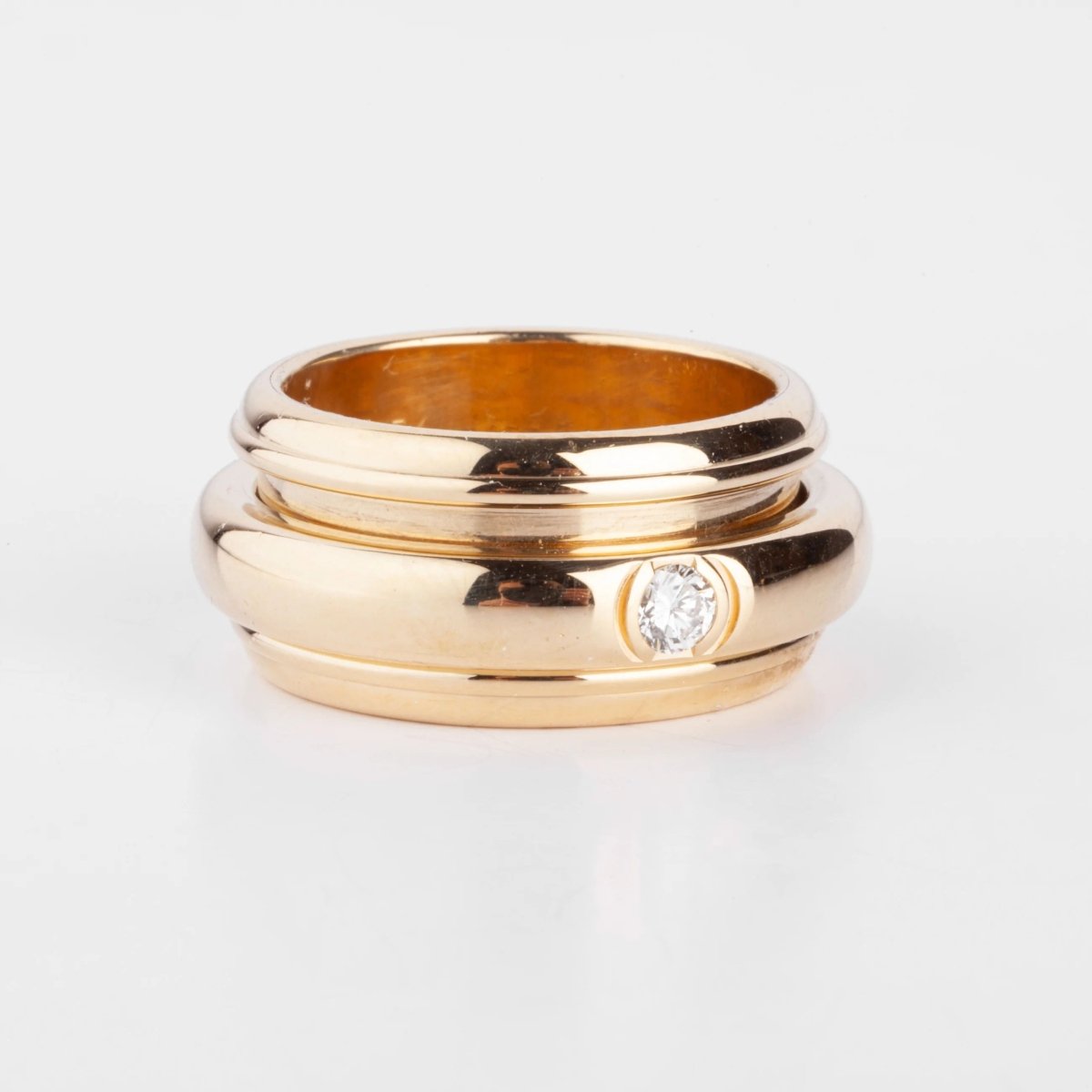 Bague or jaune et diamants de la maison Piaget modèle Possession - Castafiore