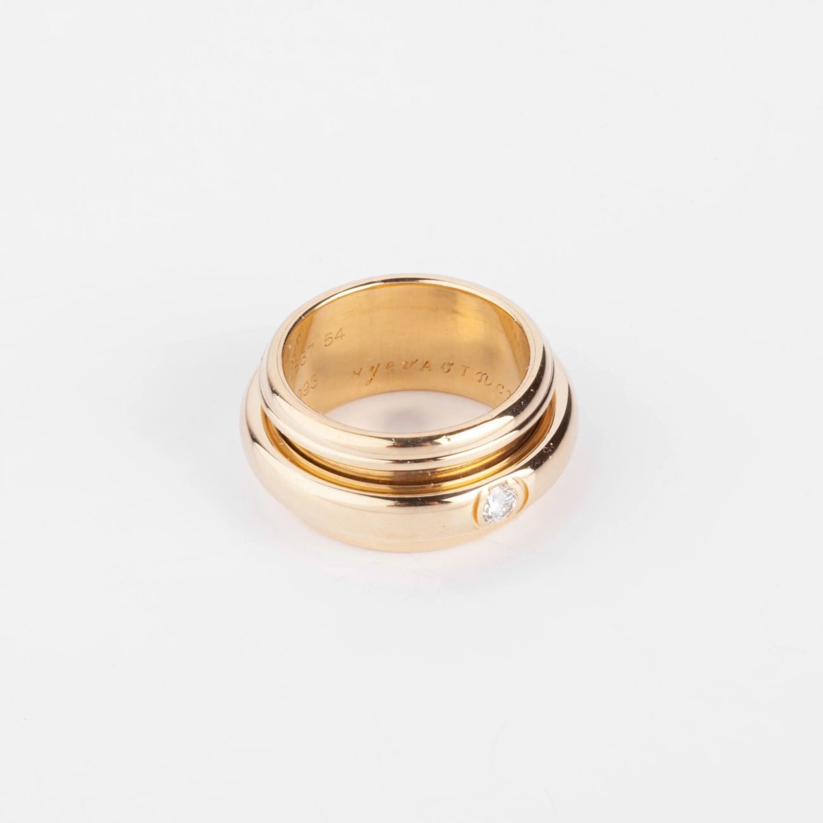 Bague or jaune et diamants de la maison Piaget modèle Possession - Castafiore