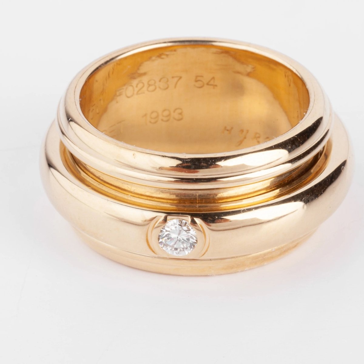 Bague or jaune et diamants de la maison Piaget modèle Possession - Castafiore